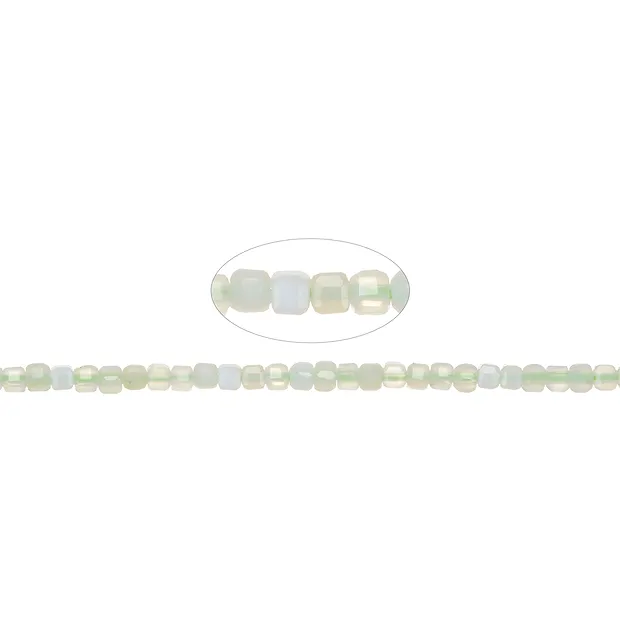 Strand cube, chrysopal, faceted, 02 x 02 x 02mm (39cm) | Marco Schreier