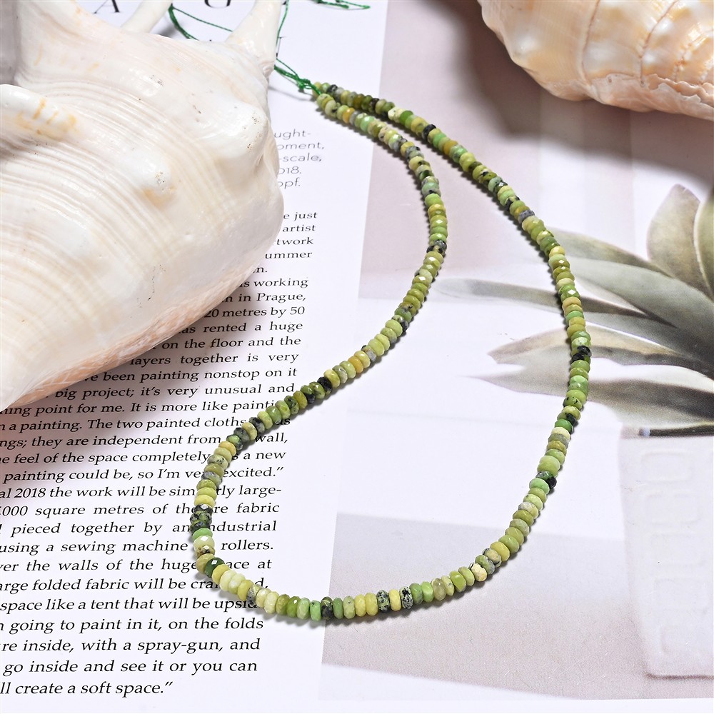 Strang Button, Serpentin (Lizardit), 02 x 04mm, facettiert (39cm) | Marco Schreier