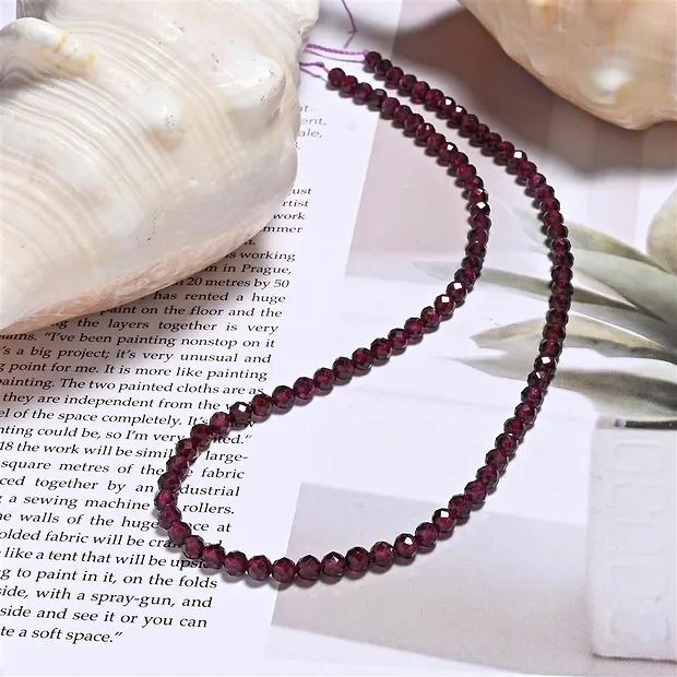 String Beads, garnet (violet), 04mm, faceted | wholesaler gems & healing stones