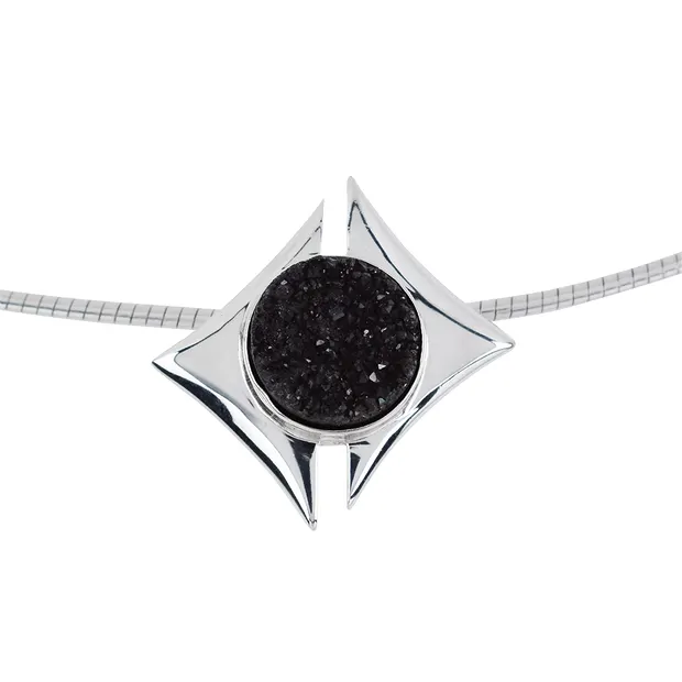 Anhänger Druzy (schwarz), Quadratfassung, mit Omega-Reif, rhodiniert | Marco Schreier