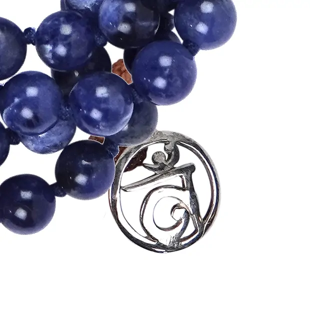 Malas en pierres précieuses Sodalite (Ajna ; chakra frontal - entrer dans le flux) | Marco Schreier