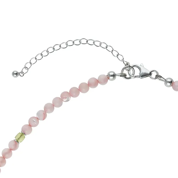 Atelierkette Perlmutt (rosa), Perlmutt-Blumen, Peridot, rhodiniert | Marco Schreier