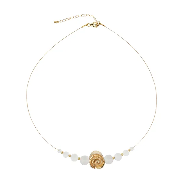 Collana Atelier Cristallo di rocca, perline. Fiore di rosa, placcato oro | Marco Schreier