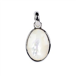 242018210522 Mother of Pearl (light) oval pendant, 2.8 cm, rhodiniert | Marco Schreier