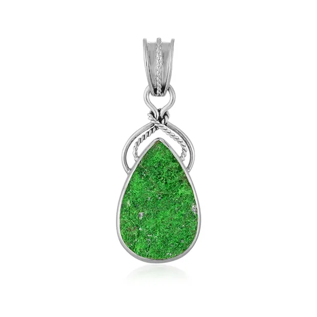 Uvarovite pendant, drop (24 x 16mm), 4.3cm, rhodiniert | Marco Schreier