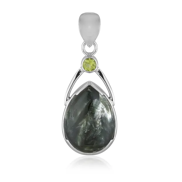 Ciondolo serafinite, goccia (20 x 15 mm), Peridoto, 3,5 cm, rodiato | Marco Schreier