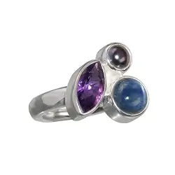243005130209 Ring amethyst, Kyanite, pearl, size 57 | Schreier gems, healing stones & jewelry