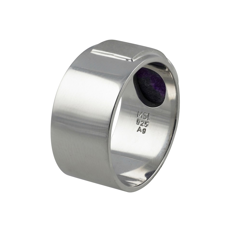 Ring Sugilith, Oval (10 x 8mm), Größe 63 (20), rhodiniert | Marco Schreier