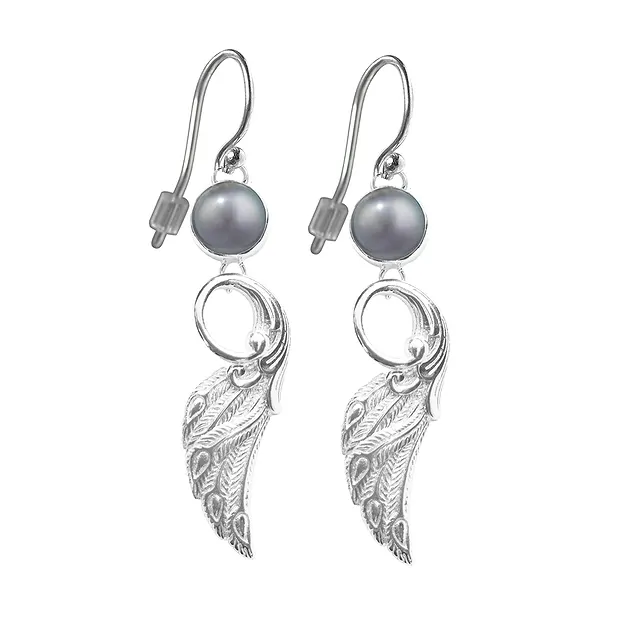 Boucles d'oreilles avec crochets, perle grise, ailes, 3,8cm | Marco Schreier
