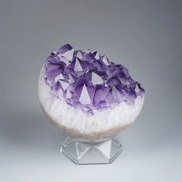 Amethystkugel, 12cm, Unikat 028 | Großhändler Edelsteine, Heilsteine & Schmuck
