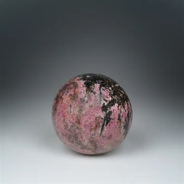 Boule Rhodonite, 8,0cm, Pièces uniques 006 | Marco Schreier