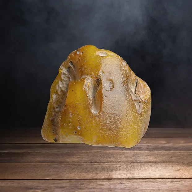One side polished piece Amber (natural), 06,7cm unique 019 | Marco Schreier