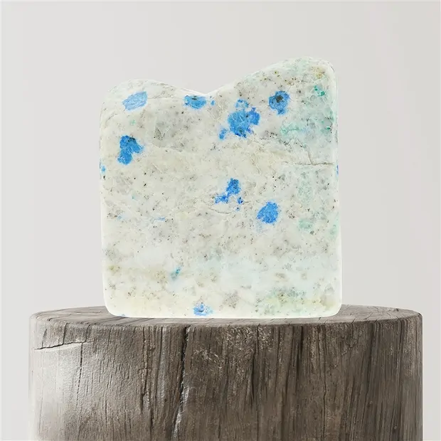 Freeform K2 (Azurite in Gneiss) unique specimen 004, 7.5cm | Marco Schreier