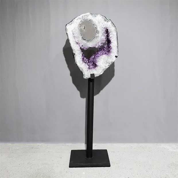 Amethyst auf Ständer Unikat 109  | Großhändler Edelsteine, Heilsteine & Schmuck