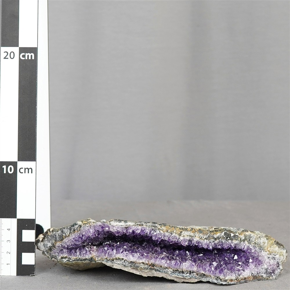 Grotta di ametista grezza unica 416 Prezzo speciale! | Marco Schreier