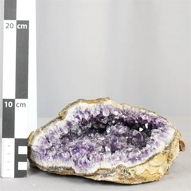 Amethyst-Höhle roh Unikat 420 | Großhändler Edelsteine, Heilsteine & Schmuck