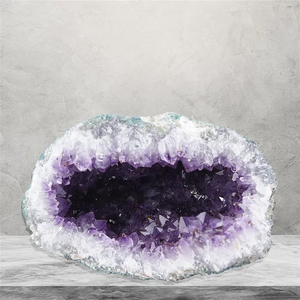Amethyst cave unique 493 | wholesaler - gems, precious & healing stones, jewelry