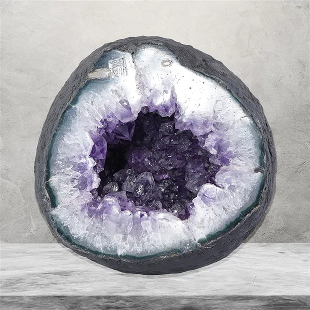 Amethyst-Höhle, 14cm, Unikat 505 | Großhändler Edelsteine, Heilsteine & Schmuck