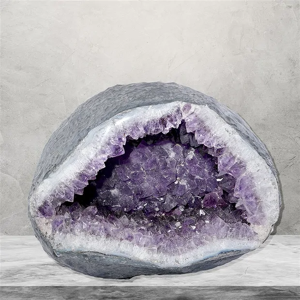 Amethyst-Höhle Unikat 524 | Schreier Großhandel Edelsteine, Heilsteine & Schmuck
