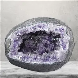 2805012534 Amethyst-Höhle, 16cm, Unikat 534 | Großhändler Edelsteine, Heilsteine & Schmuck