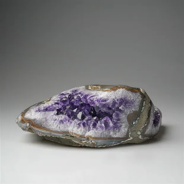 Formazione di ametista, 18 x 7 cm, unico 243 | grossista gemme e pietre curative
