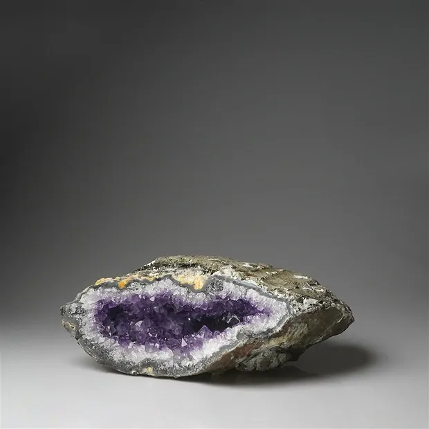 Formation Amethyst, 21 x 8cm, unique 249 | wholesaler gems & healing stones