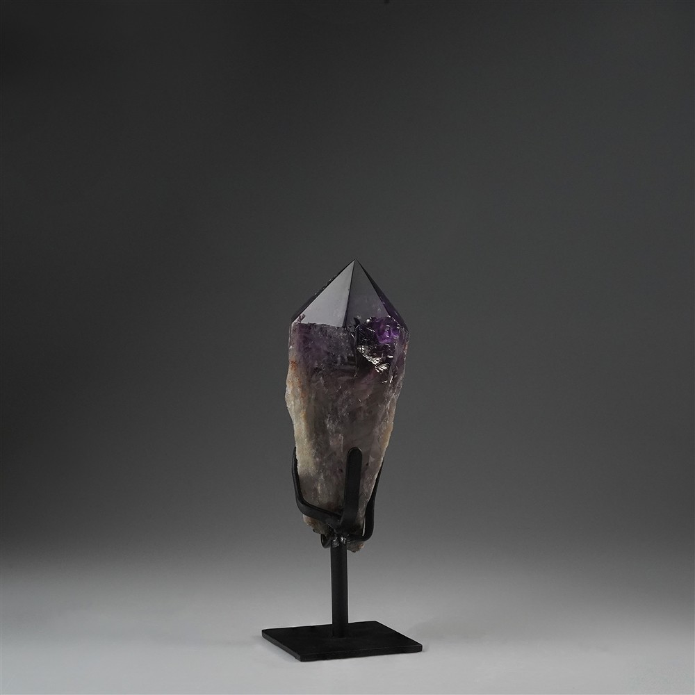 Amethyst Point on stand, 22cm, unique 263 | wholesaler gems & healing stones