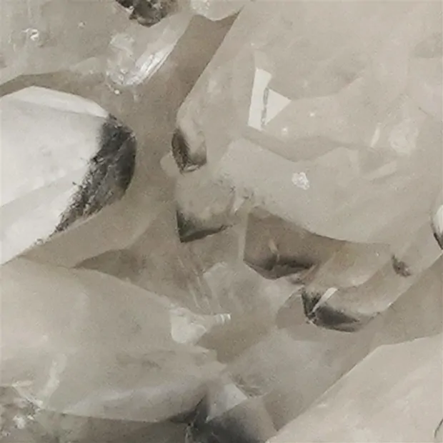 Touffe Cristal de roche, 15 x 9cm, Pièces uniques 270 | Marco Schreier