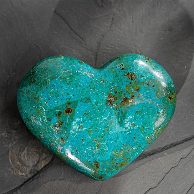Chrysocolla heart (stab.), 10 x 8cm, unique 006 | gems, healing stones & jewelry