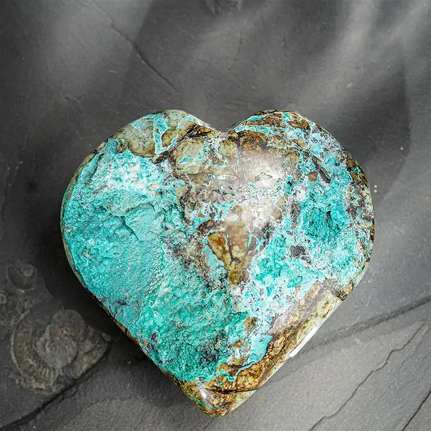 Heart chrysocolla (stab.), 09 x 09cm, unique 009 | Marco Schreier