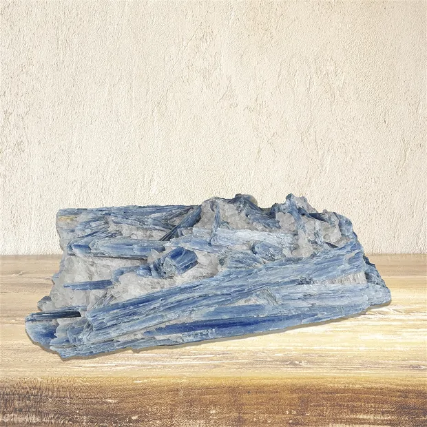 Cianite a gradini, 17 x 5 cm, unico 002 | grossista gemme e pietre curative