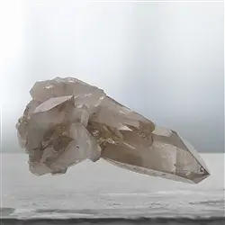 2806128011 Touffe de Quartz fumé Pièces uniques 011, 8cm | Marco Schreier