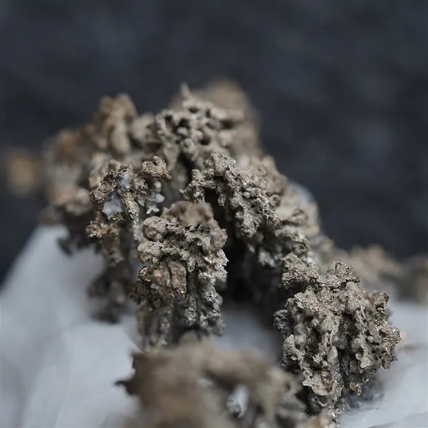 Silber, gediegen Unikat 008 | Mineralienhandel Edelsteine, Heilsteine & Schmuck