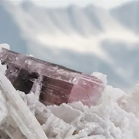 Kristall Turmalin (pink) in Albit Unikat 003, 10,5cm | Marco Schreier