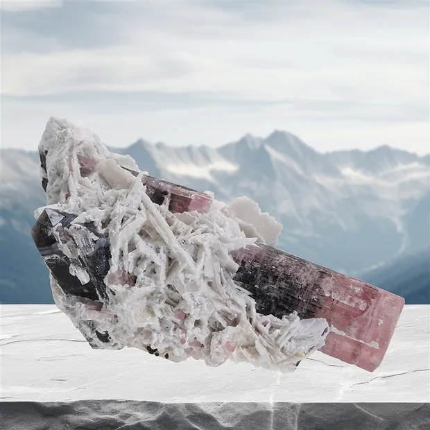 Kristall Turmalin (pink) in Albit Unikat 003, 10,5cm | Marco Schreier