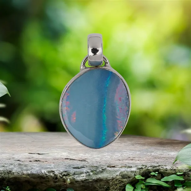 Opal doublet pendant, 2.5 cm, unique 050 | wholesaler gems & healing stones