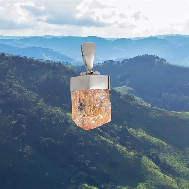 Imperial Topaz pendant, 2.8 cm, unique 013 | wholesaler gems & healing stones