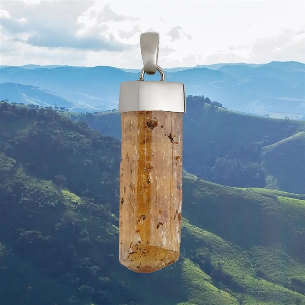 Imperial Topaz pendant, 4.5 cm, unique 028 | wholesaler gems & healing stones