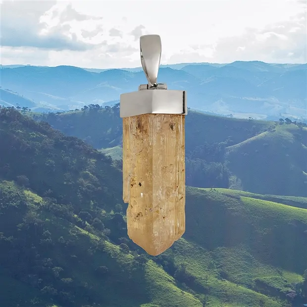 Pendente in Topazio imperiale, 4,0 cm, unico 042 | Marco Schreier