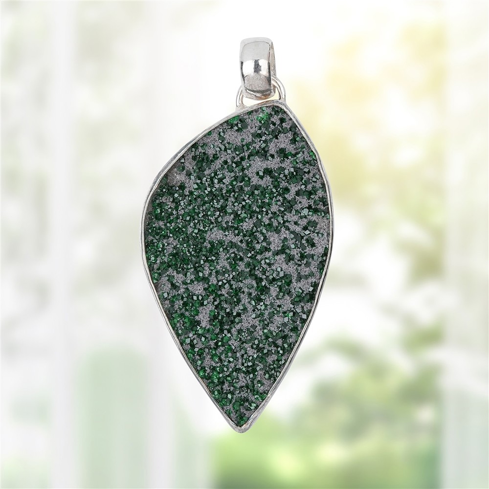 Anh&#xE4;nger Uwarowit, 5,7cm, Unikat 034 | Schreier Edelsteine, Heilsteine &amp; Schmuck