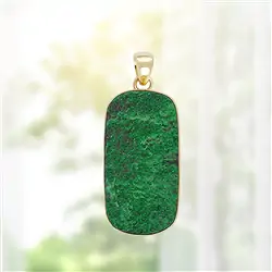 2815541088 Pendente in Uvarovite, 5,6 cm, placcato oro, unico 088 | Marco Schreier