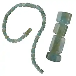 2821022012 Strang Aquamarin Unikat 012 | Mineralien-Handel Edelsteine, Heilsteine & Schmuck