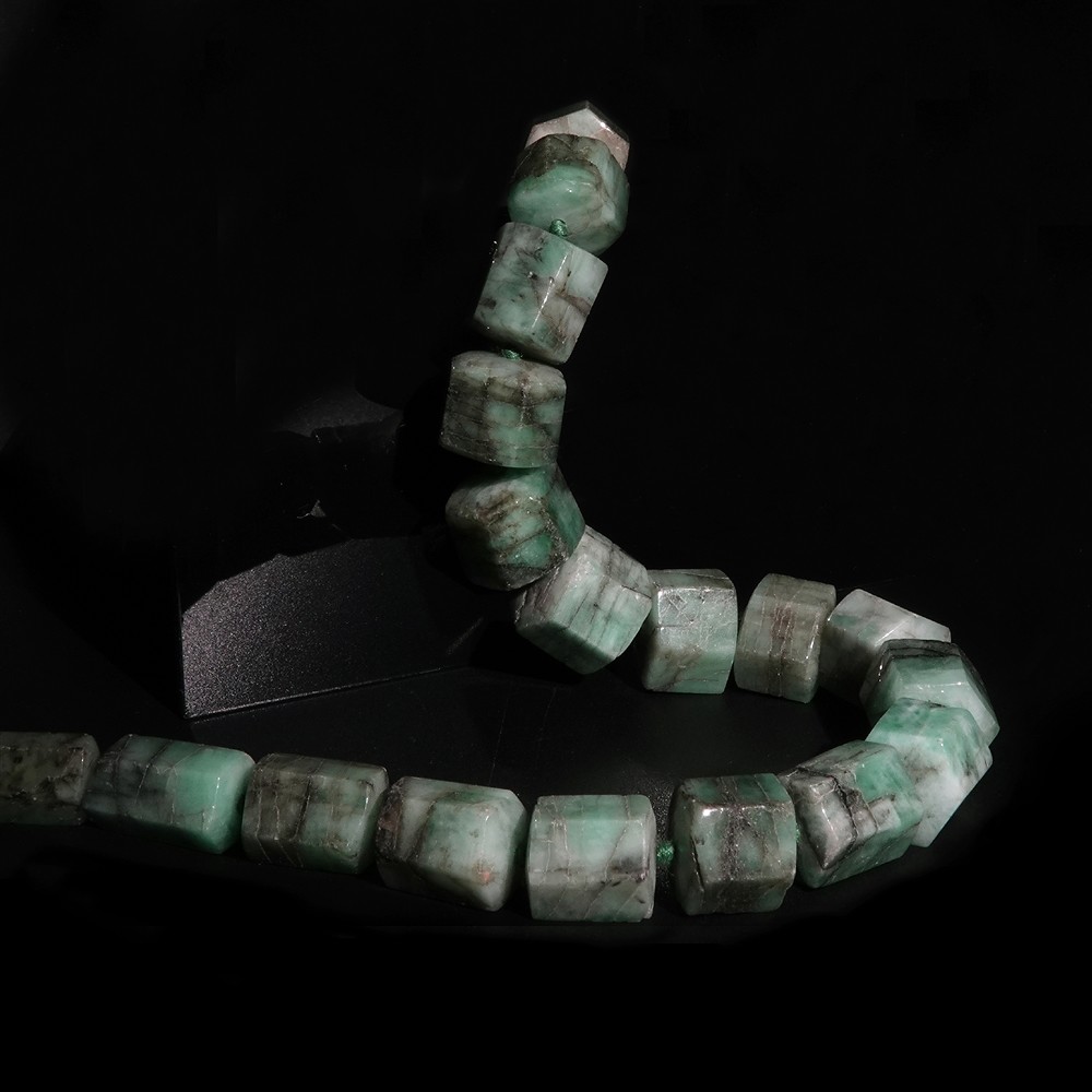 Cilindro a sei lati smeraldo unico 003 | grossista gemme e pietre curative