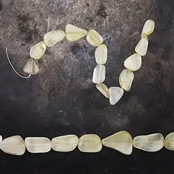 2821341002 Strand Lemon Quartz Unique 002 | minerals trade - gems, healing stones & jewelry
