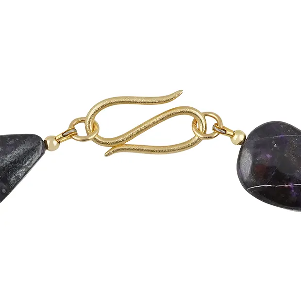 Chaîne d'atelier Sugilite, goutte, rhodiée, Pièces uniques 010 | Marco Schreier