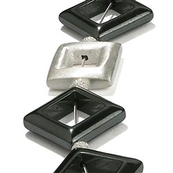 Fils de pierres précieuses "Metallica | Marco Schreier