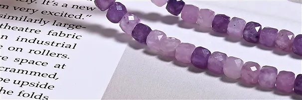 Gemstone strands Lepidolite | Schreier wholesale; gems, healing stones & jewelry