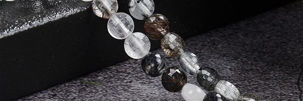 Cordons de pierres précieuses Quartz-Tourmaline | Marco Schreier