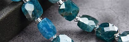Edelsteinstränge Würfel, Rechtecke u.ä. | GH Edelsteine, Heilsteine & Schmuck