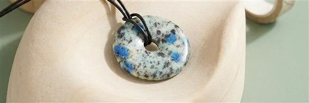 Gebohrte Edelsteine & Edelstein-Donuts | Edelsteine, Heilsteine & Schmuck-Handel